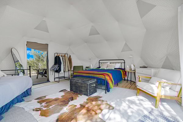 Interior 3-1