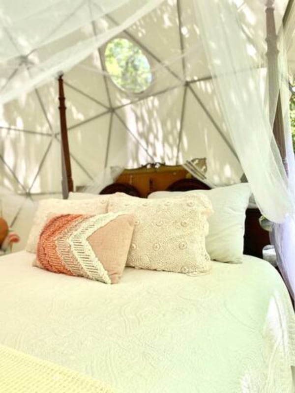 Bed with matching pillows and bedspread